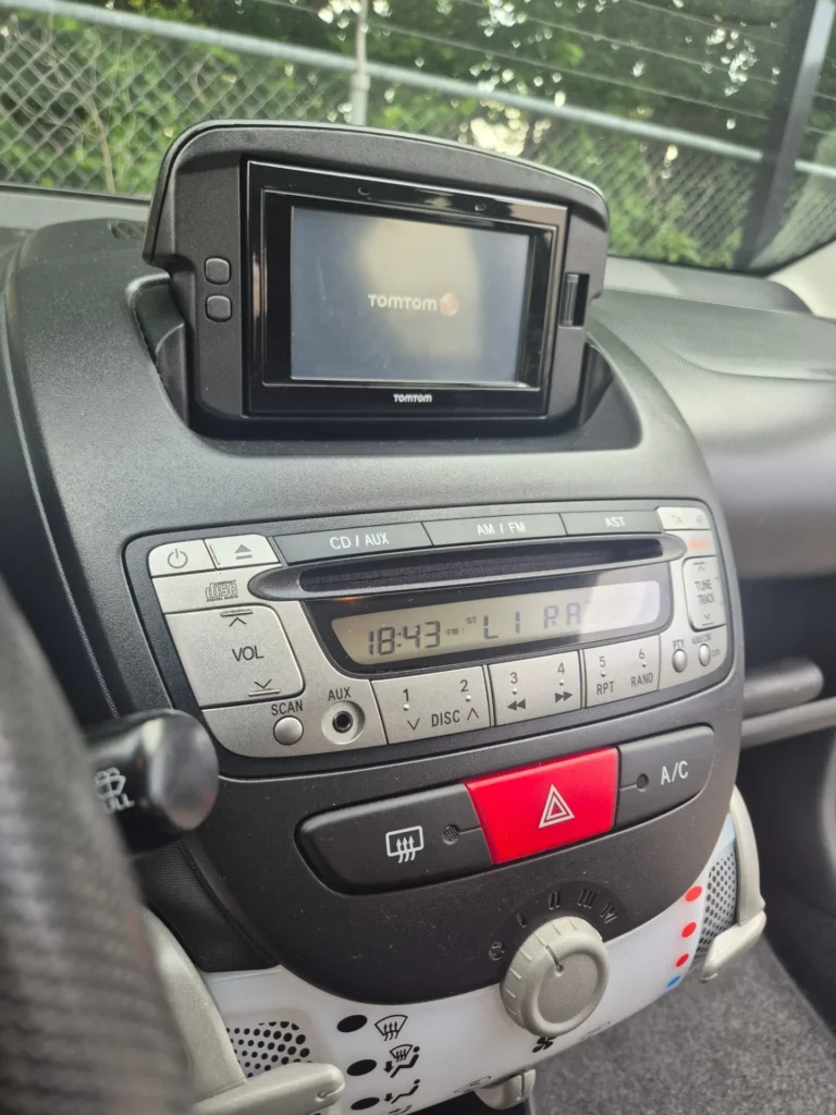 Toyota Aygo — foto 11