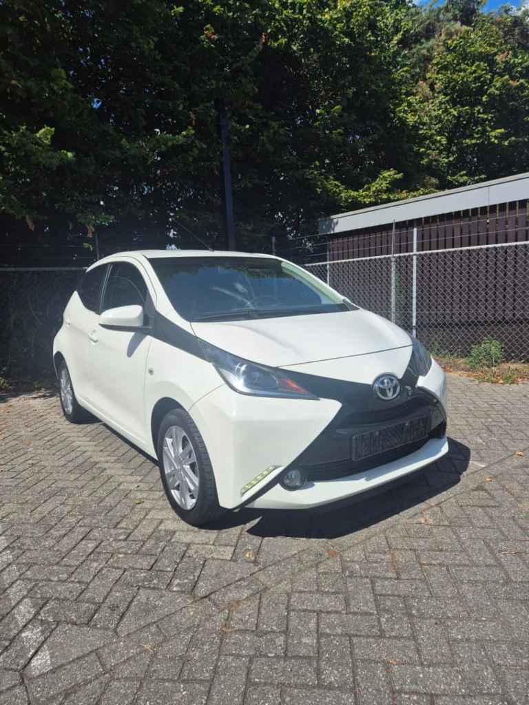 Toyota Aygo — foto 2