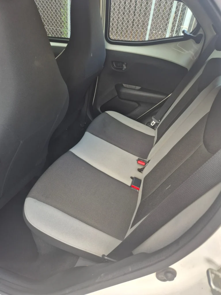 Toyota Aygo — foto 7